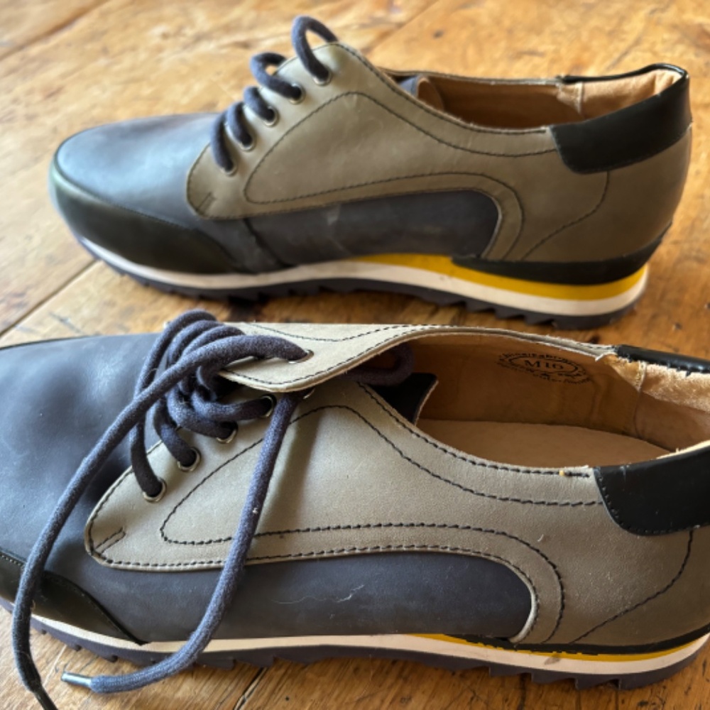 John Fluevog casual shoes - Picture 5 of 7